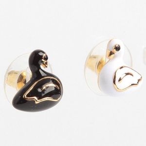 KATE SPADE On Pointe Black & White Swan Earrings!